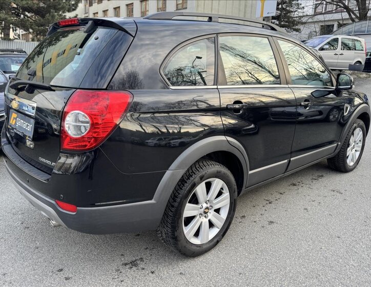 Chevrolet Captiva SUV / Terénní 2,0 l 110 kw