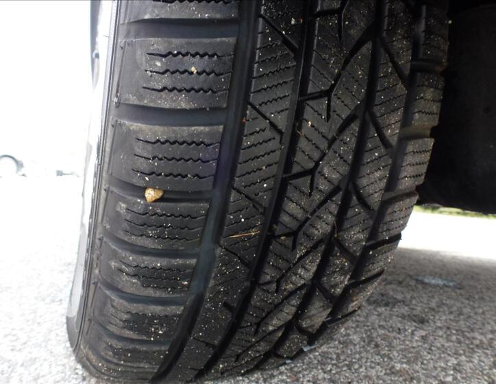 Volkswagen Caravelle 49