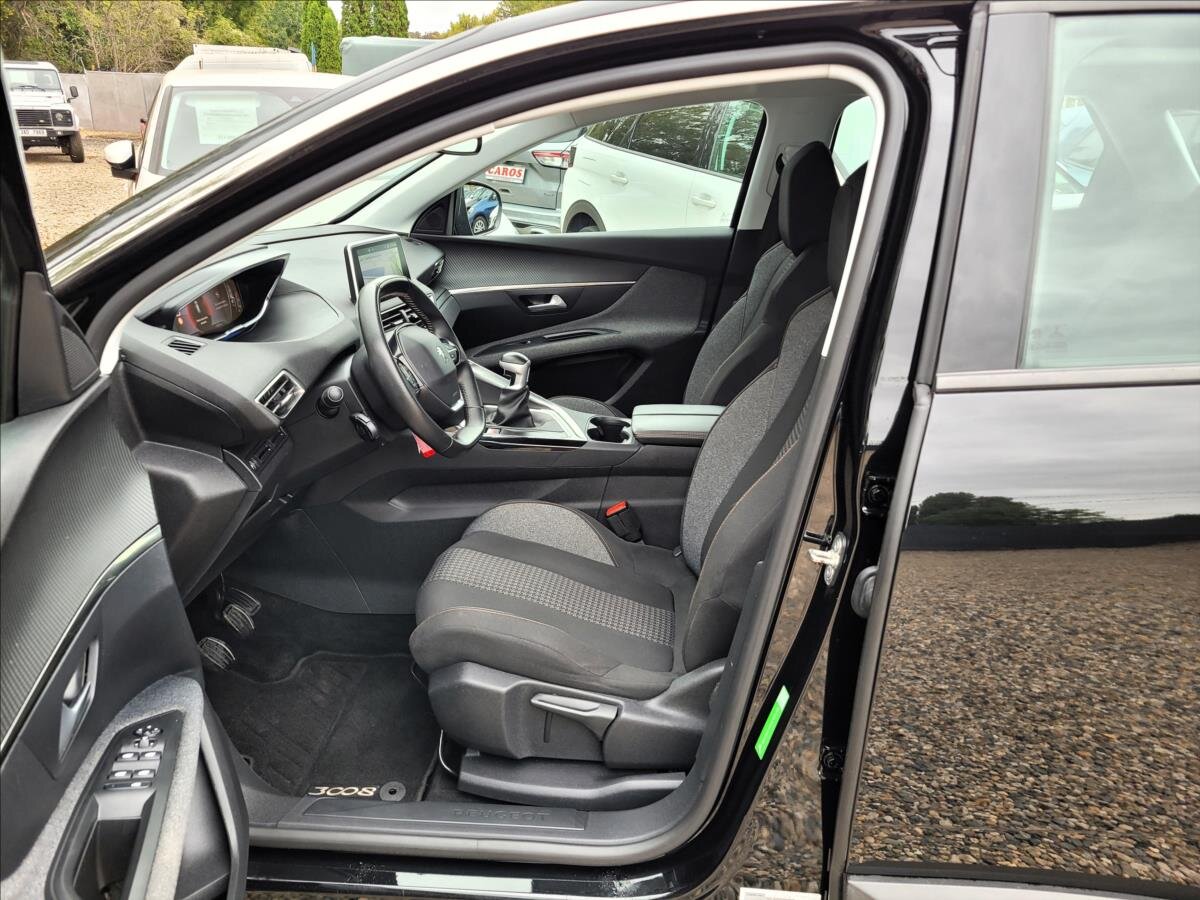 Peugeot 3008 SUV / Terénní 1,5 l 96 kw