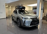 Lexus UX 250h SUV / Terénní 2,0 l 135 kw
