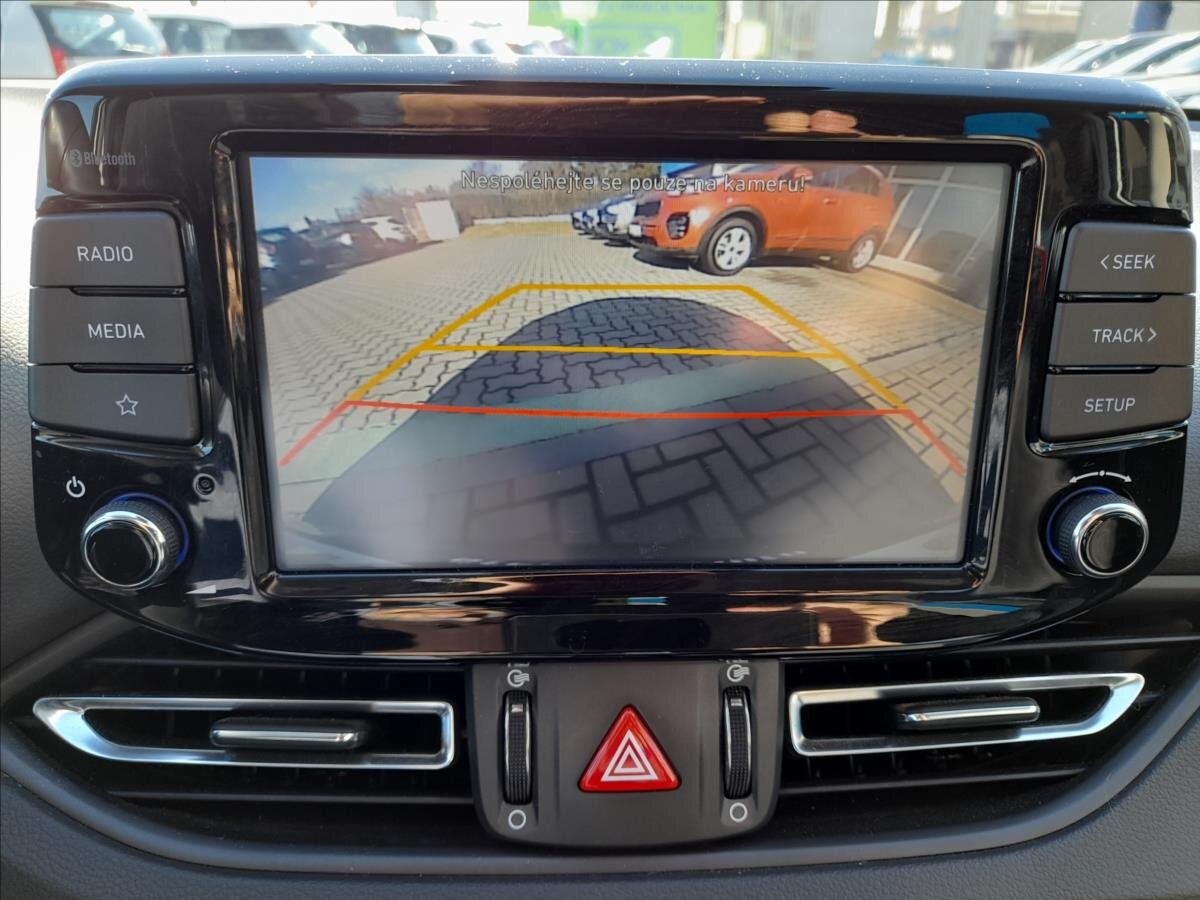 Hyundai i30 Liftback 998,0 88 kw