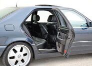 Mercedes-Benz Třídy S Sedan 3,0 l 130 kw