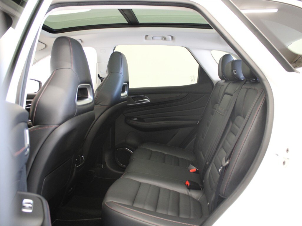 MG EHS SUV / Terénní 1,5 l 190 kw