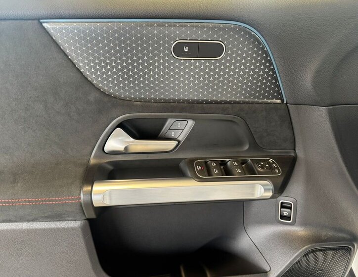 Mercedes-Benz EQB SUV 0,0 168 kw