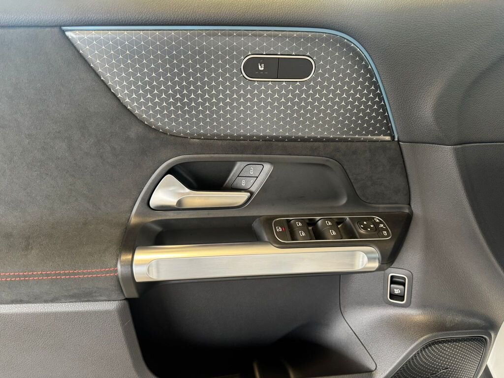 Mercedes-Benz EQB SUV 0,0 168 kw