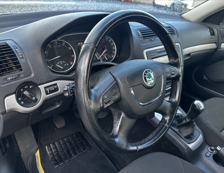 Škoda Octavia Kombi 1,8 l 118 kw