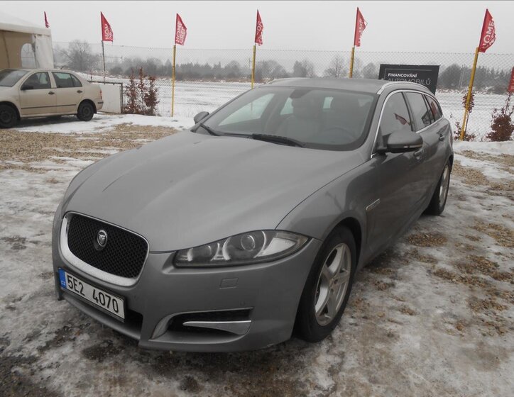 Jaguar XF Kombi 2,2 l 147 kw