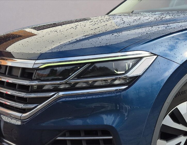 Volkswagen Touareg SUV / Terénní 3,0 l 210 kw
