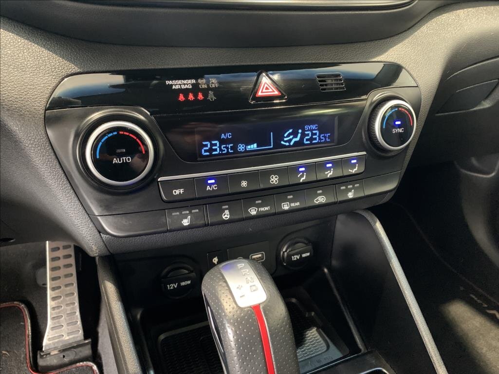 Hyundai Tucson SUV 2,0 l 136 kw