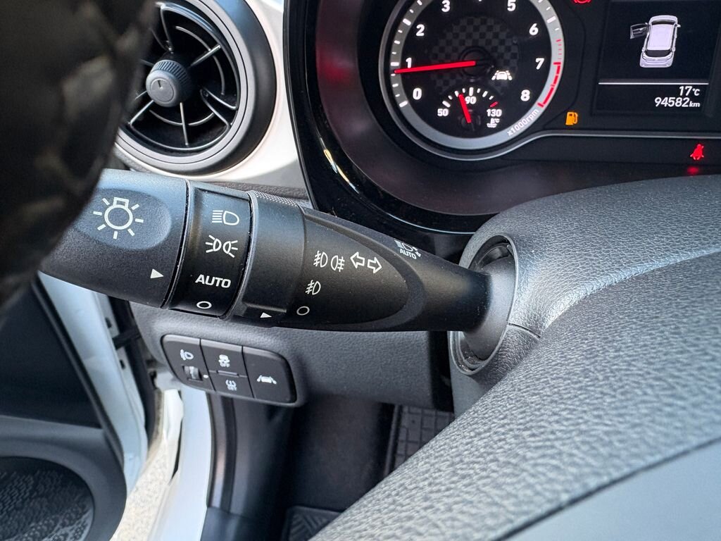 Hyundai i10 Hatchback 998,0 49 kw