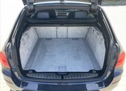 BMW Řada 5 Kombi 3,0 l 180 kw