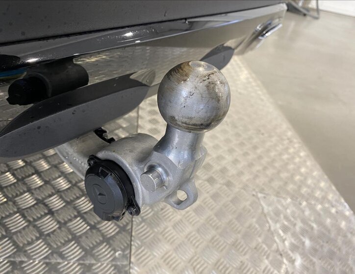 Mercedes-Benz Třídy E Kombi 2,0 l 143 kw