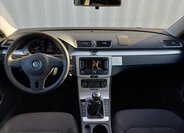 Volkswagen Passat Kombi 1,6 l 77 kw