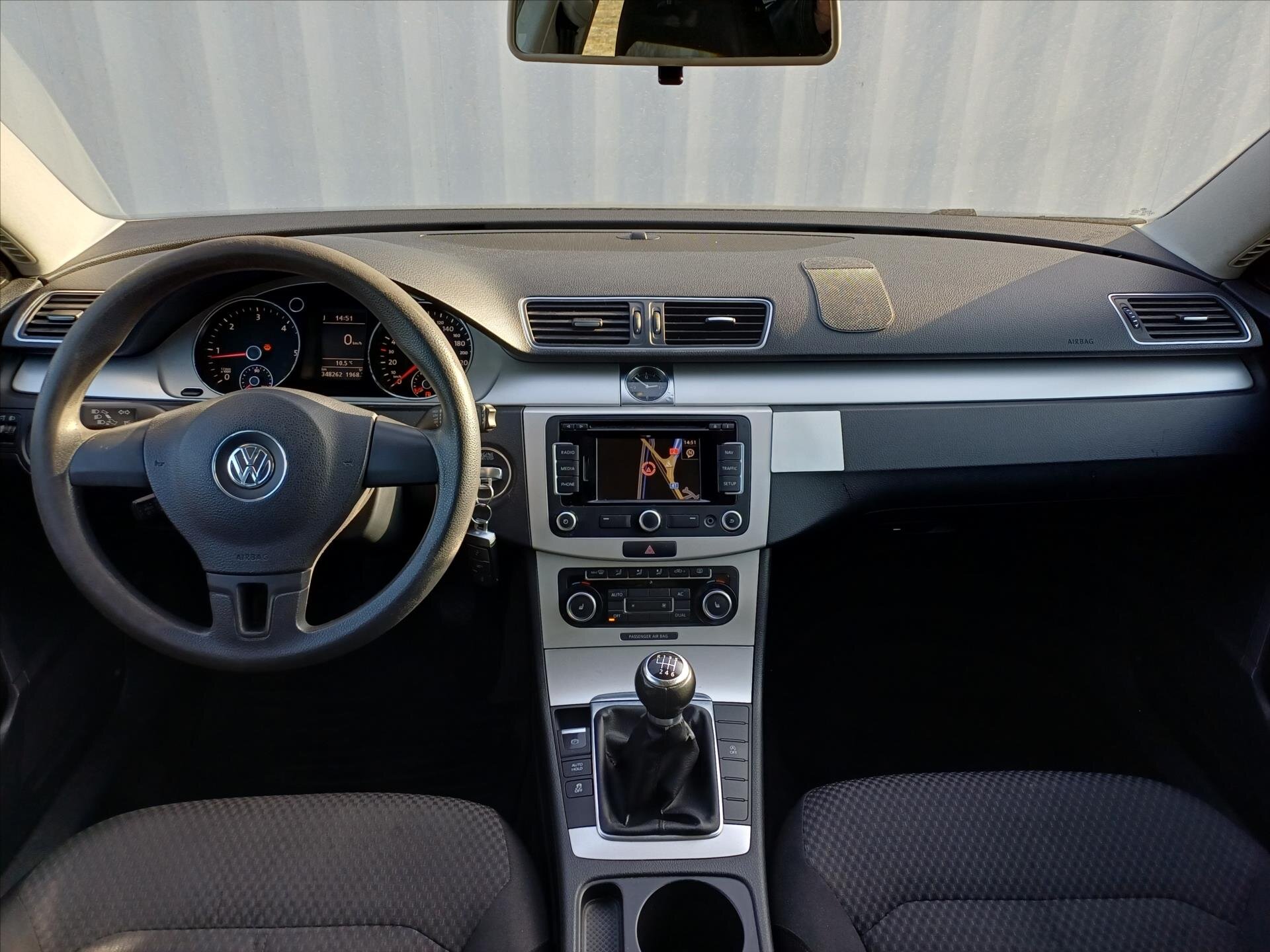 Volkswagen Passat Kombi 1,6 l 77 kw