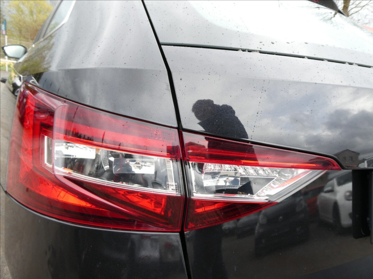 Škoda Superb Kombi 1,6 l 88 kw