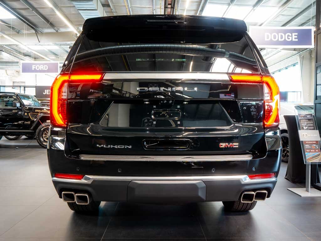 GMC Yukon SUV 6,2 l 313 kw