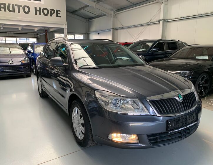 Škoda Octavia 1