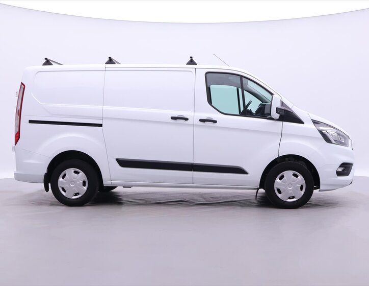 Ford Transit Custom 8