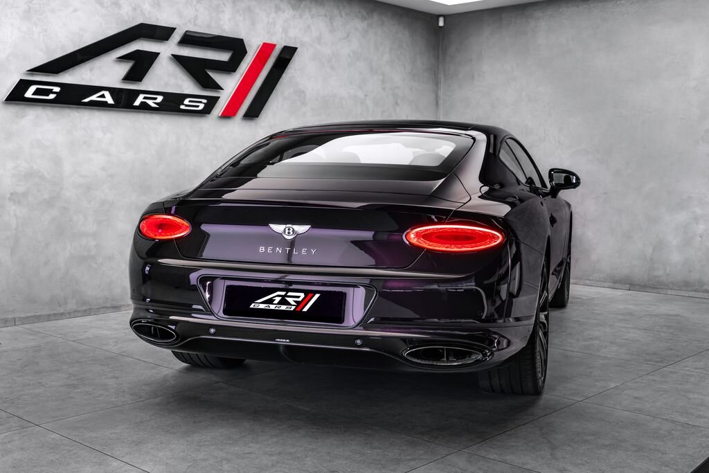 Bentley Continental GT Kupé 6,0 l 485 kw