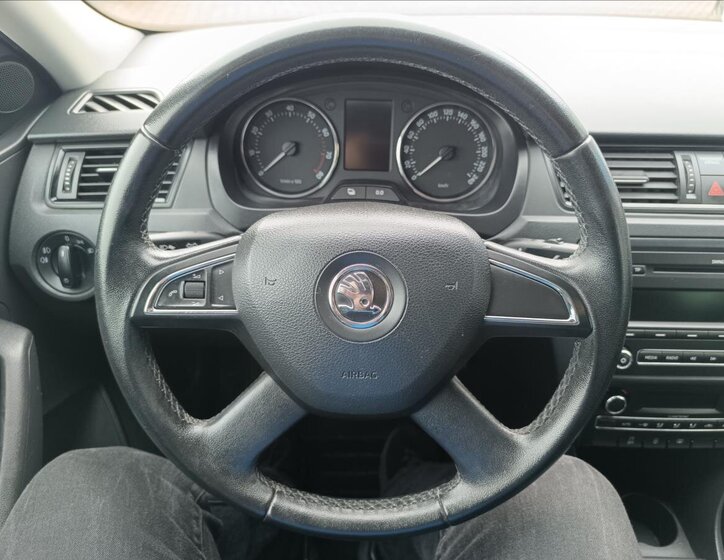 Škoda Rapid Liftback 1,2 l 63 kw