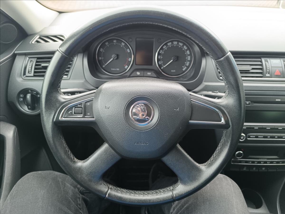 Škoda Rapid Liftback 1,2 l 63 kw