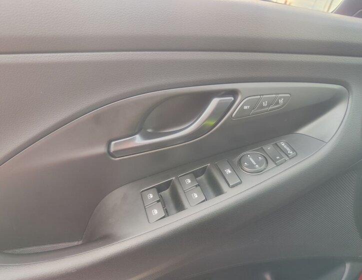Hyundai i30 Hatchback 2,0 l 206 kw