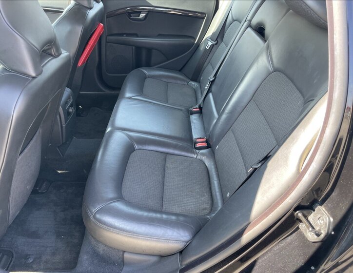 Volvo V70 Kombi 2,4 l 136 kw