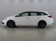 Toyota Auris 8
