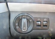 Volkswagen Touran Kombi 1,4 l 103 kw