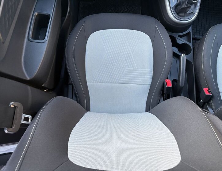 Hyundai i10 Hatchback 998,0 49 kw