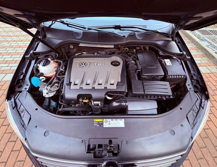 Volkswagen Passat Sedan / Limuzína 2,0 l 130 kw