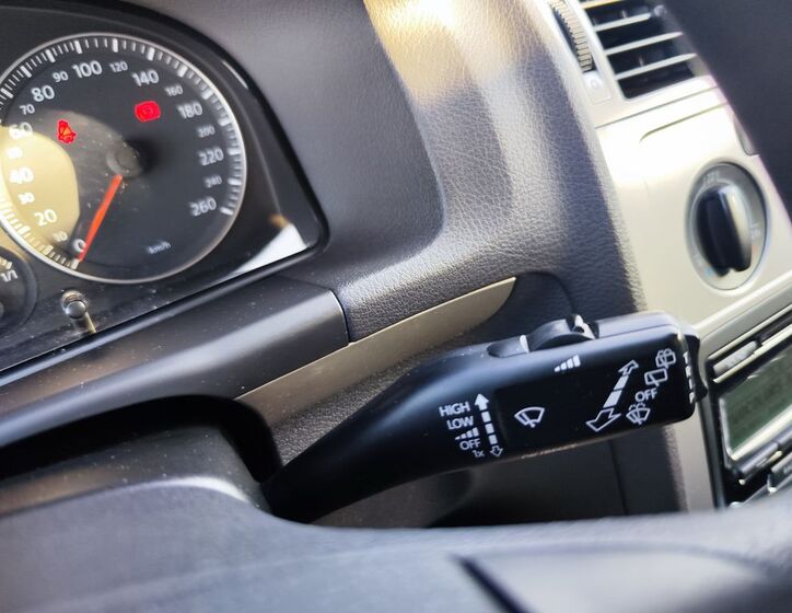 Volkswagen Touran 20