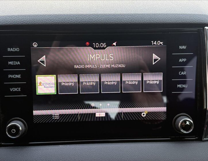 Škoda Karoq SUV / Terénní 1,6 l 85 kw