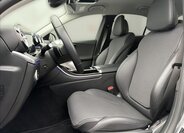 Mercedes-Benz Třídy C Sedan 2,0 l 145 kw