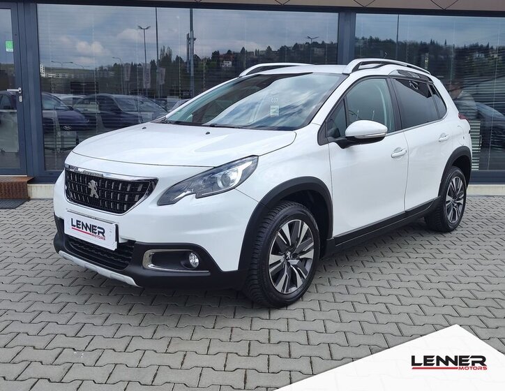 Peugeot 2008 SUV / Terénní 1,2 l 81 kw