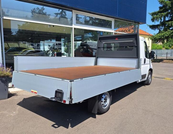 Peugeot Boxer 9