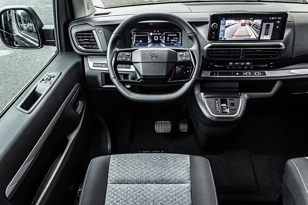 Citroën SpaceTourer MPV 2,0 l 130 kw