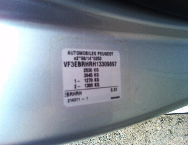 Peugeot 807 MPV 2,0 l 100 kw