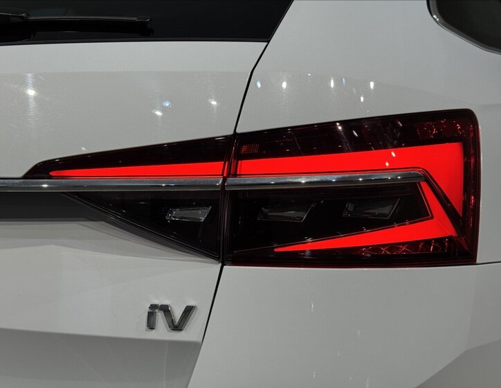 Škoda Superb Kombi 1,4 l 160 kw