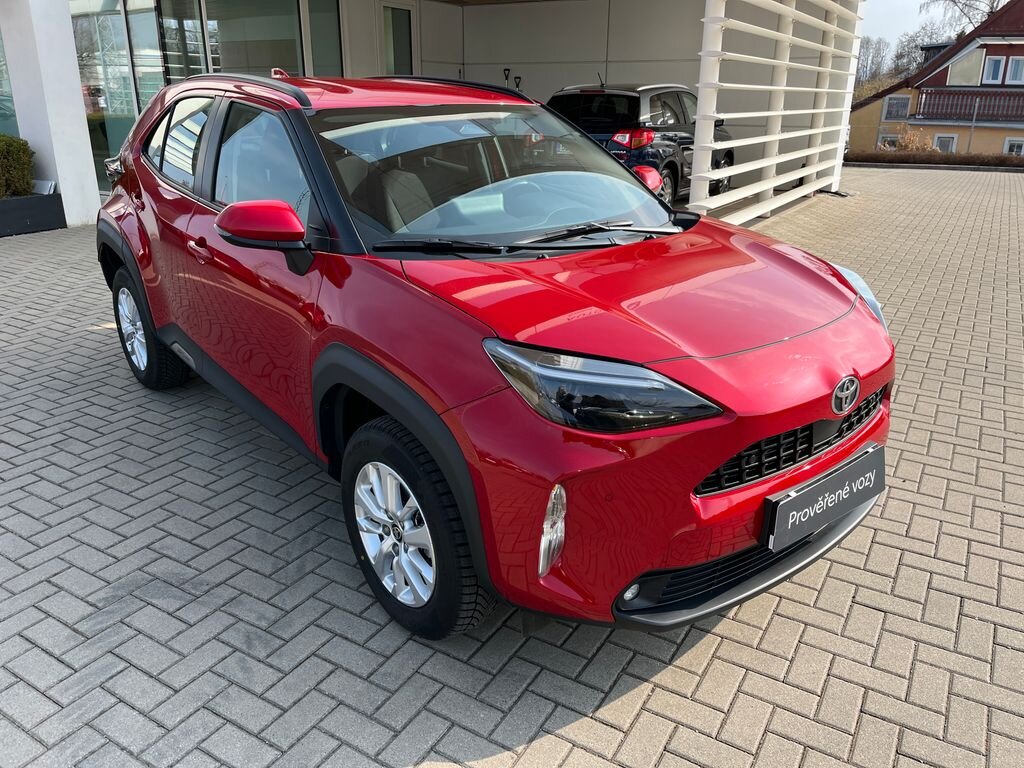 Toyota Yaris Cross SUV / Terénní 1,5 l 68 kw