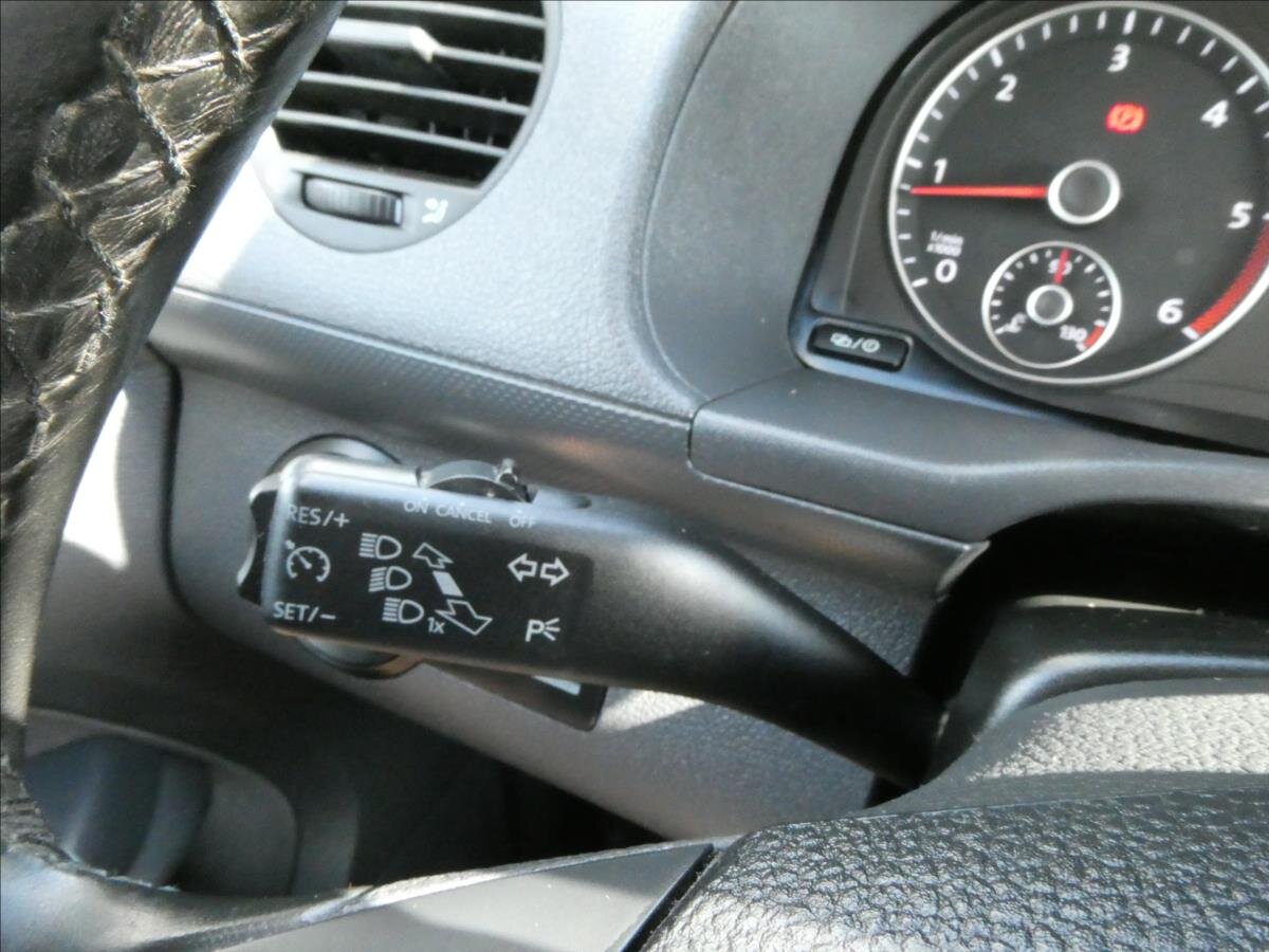 Volkswagen Caddy Kombi 1,6 l 75 kw