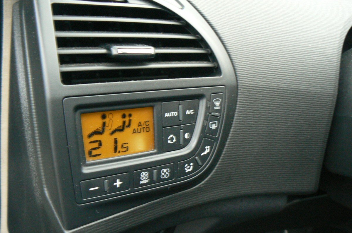 Citroën Grand C4 Picasso Kombi 1,6 l 80 kw