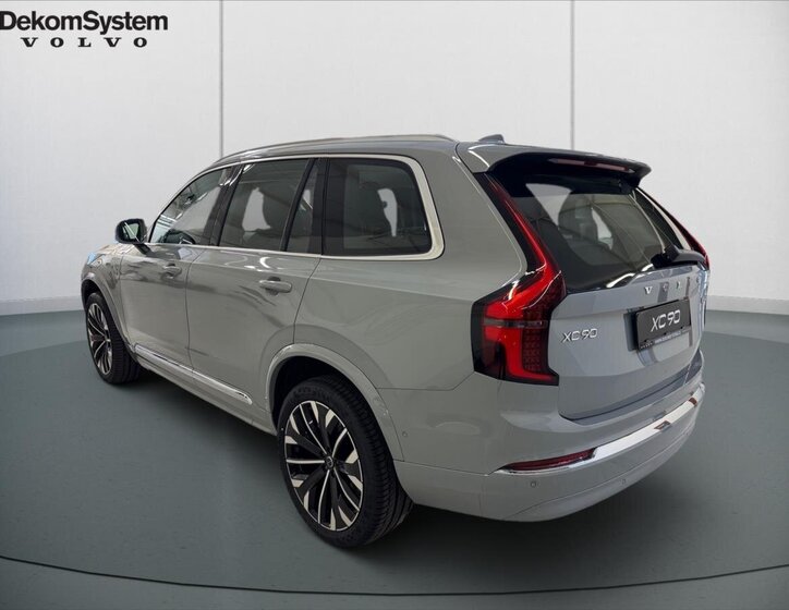 Volvo XC90 SUV 2,0 l 184 kw