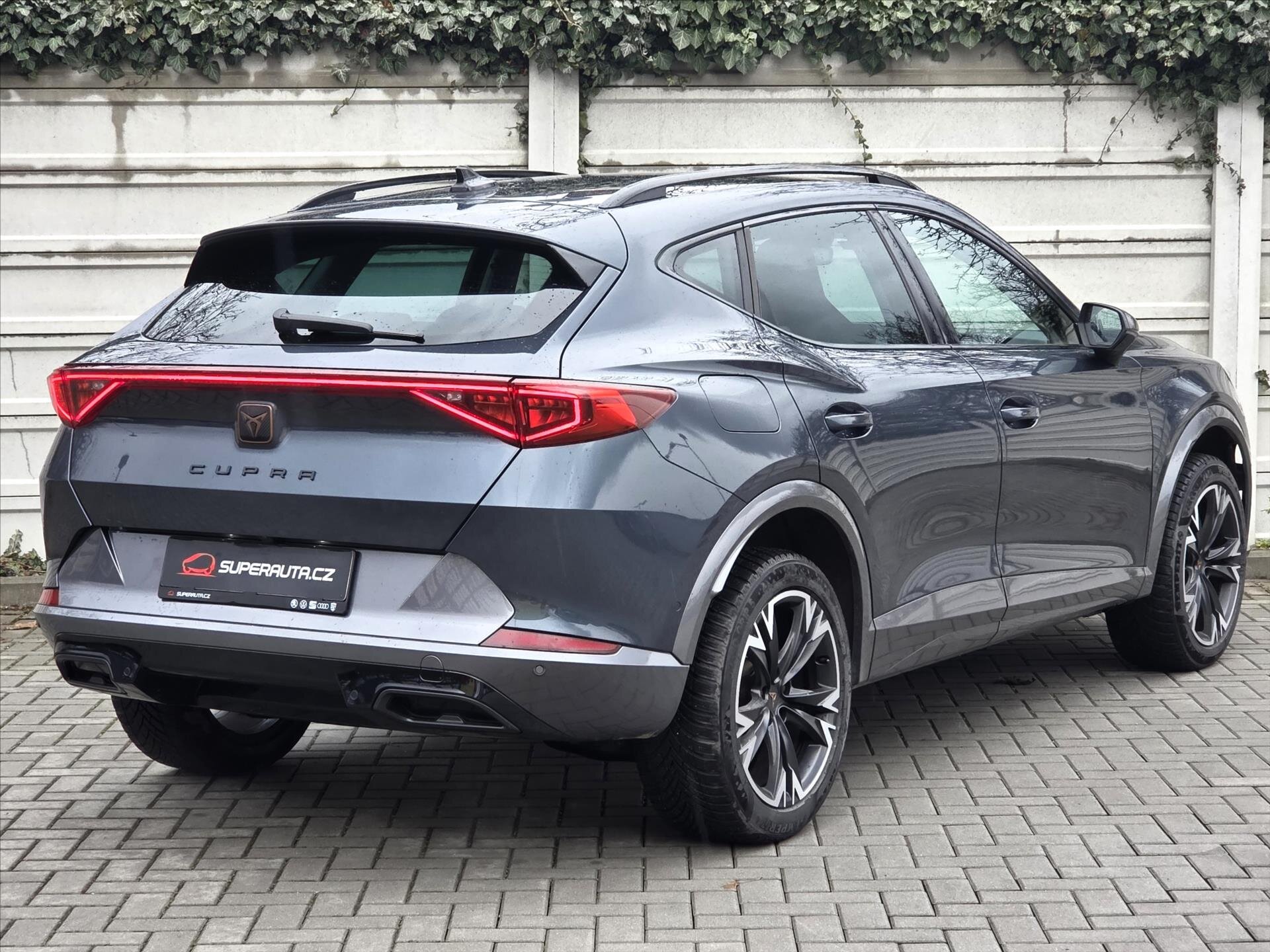 Cupra Formentor SUV / Terénní 2,0 l 140 kw