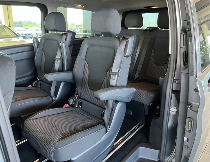 Mercedes-Benz Vito 18