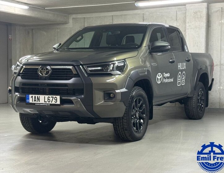 Toyota Hilux Pick-up 2,8 l 150 kw