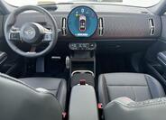 Mini Countryman 8