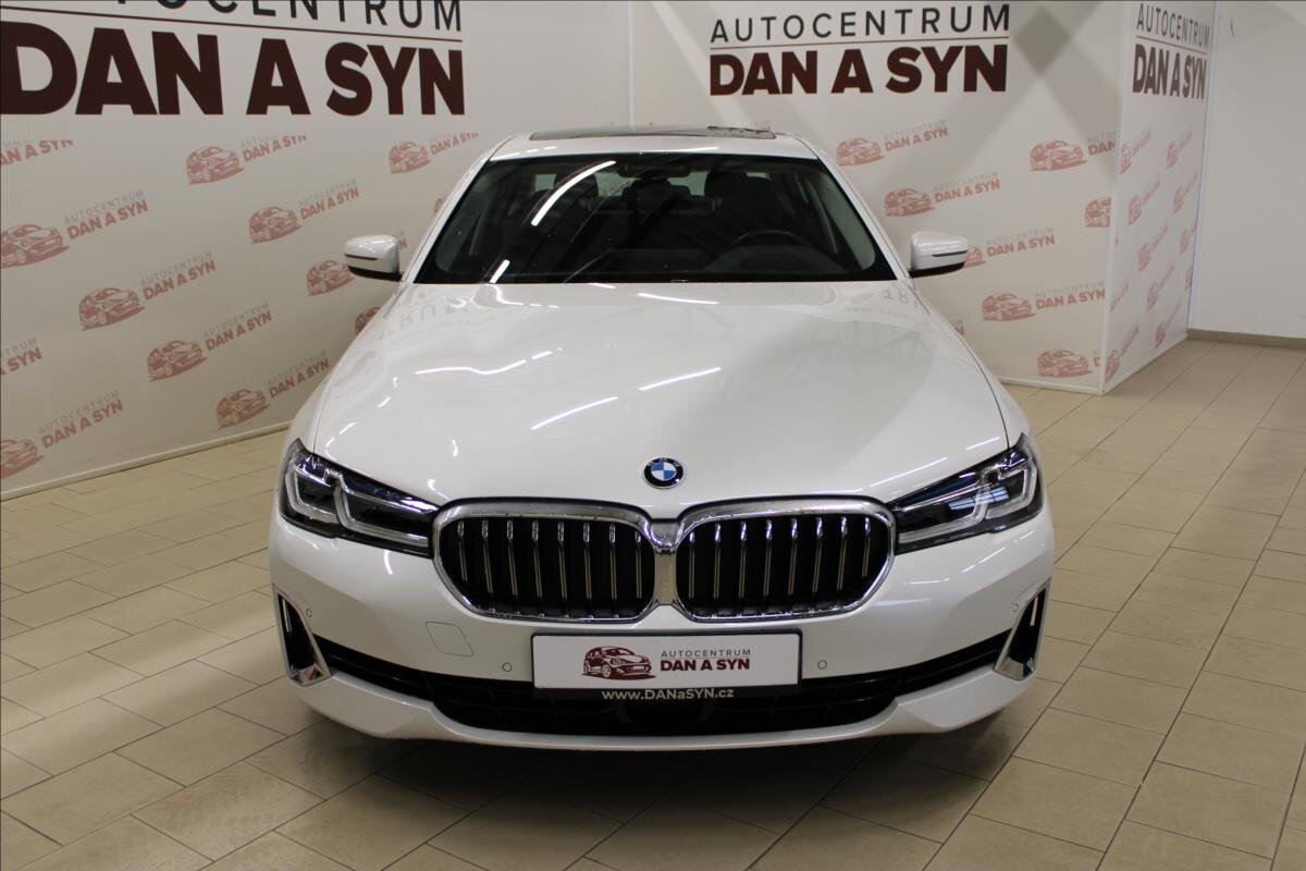 BMW Řada 5 Sedan / Limuzína 3,0 l 245 kw