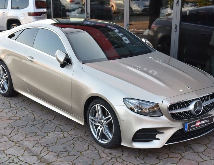 Mercedes-Benz Třídy E 24