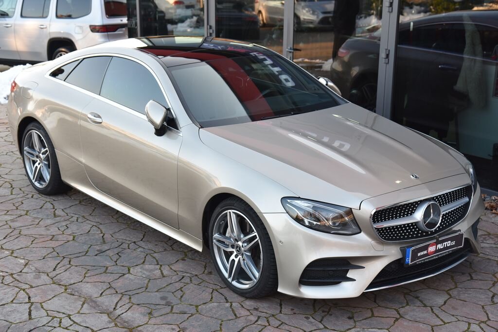 Mercedes-Benz Třídy E